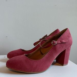Dusty Rose Block Heel Mary Jane Pumps - 9W Wide width heels